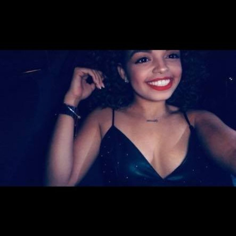 Meet your Posher, Ali